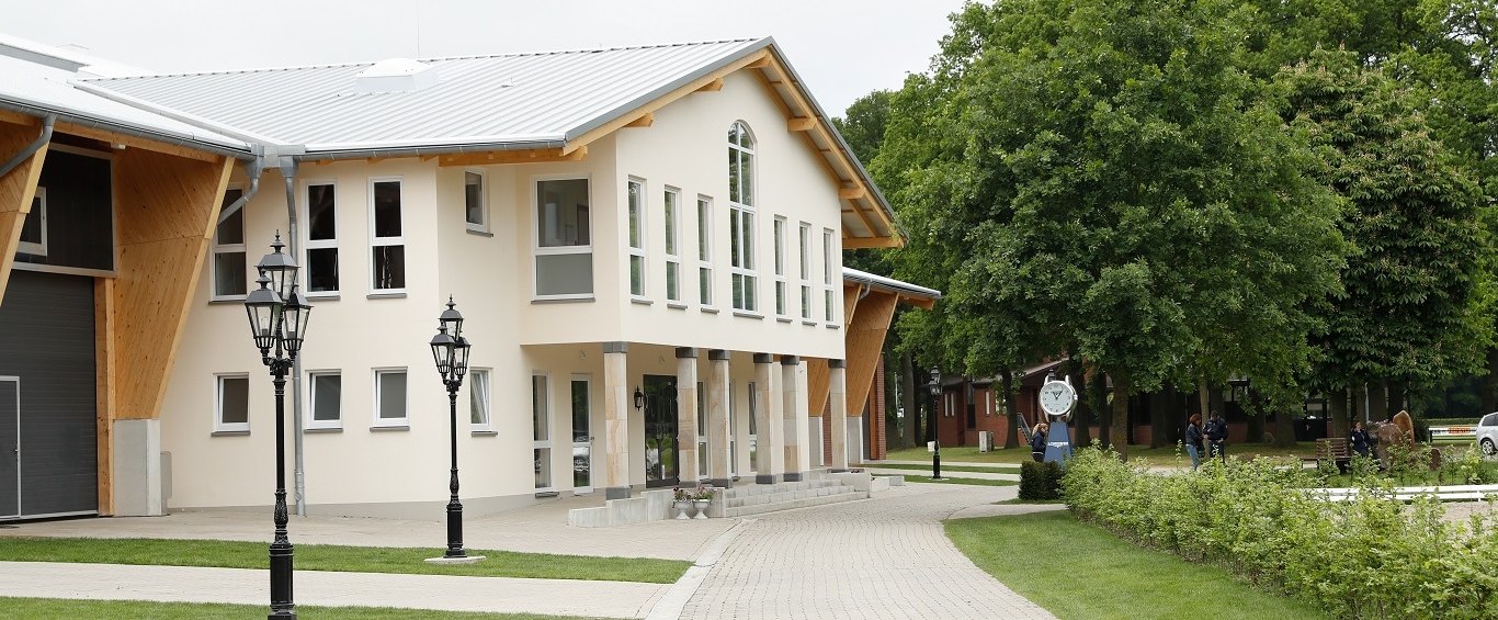 Eingang der Sportanlage in Riesenbeck
