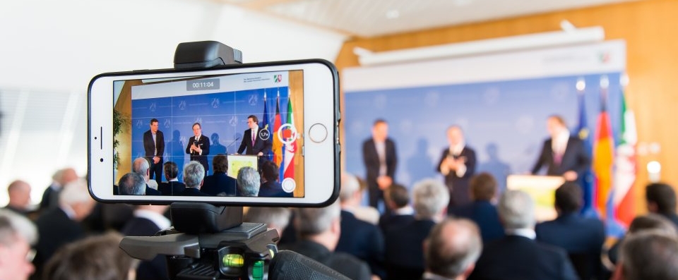 Planungspapier der Privatinitiative an Landespolitik übergeben