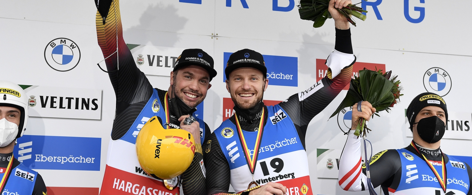 Tobias Arlt und Tobias Wendl beim gemeinsamen Jubel