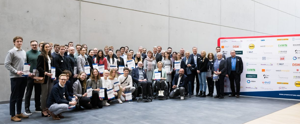 90 Athletinnen und Athleten mit NRW-Sportstiftungs-Stipendium ausgezeichnet
