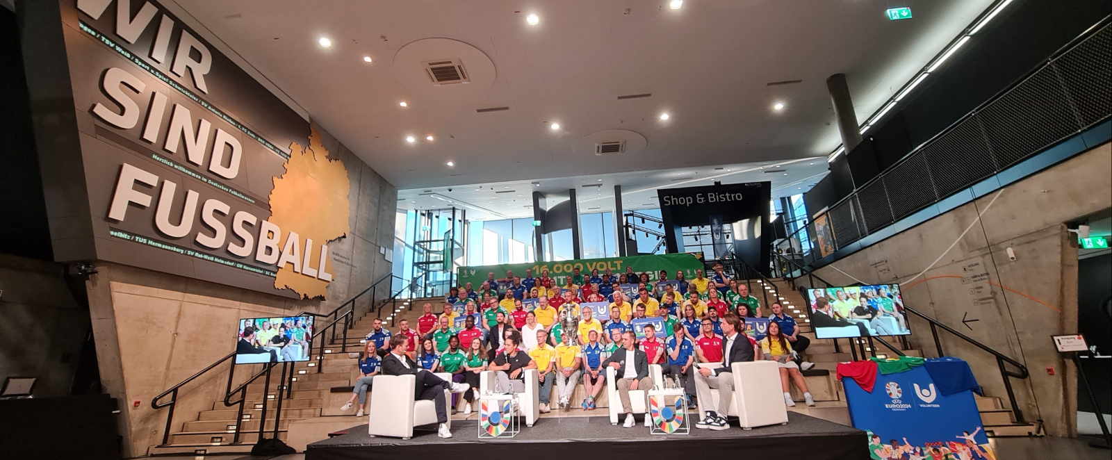 Podiumsdiskussion zu Launch des Volunteer Programms