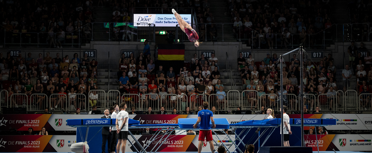 Trampolinspringen in Halle
