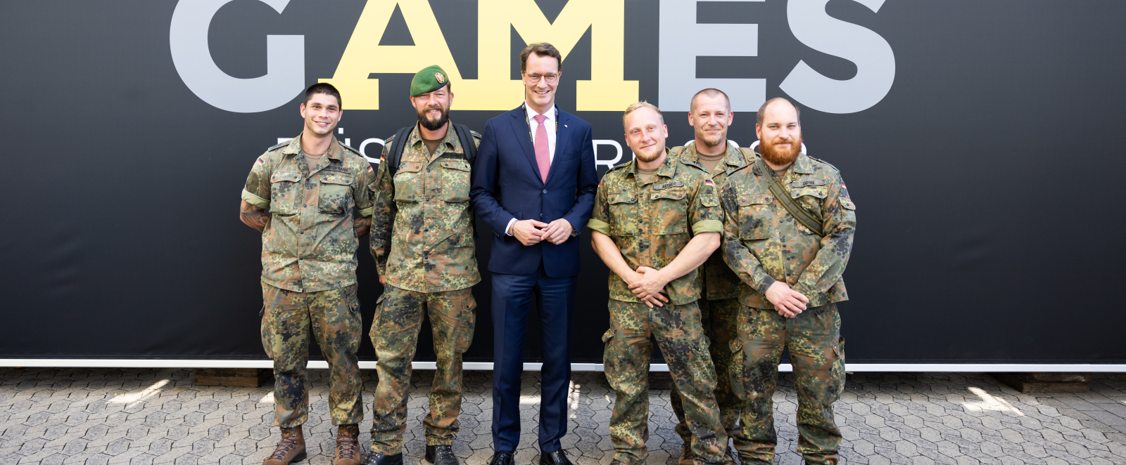 Ministerpräsident Hendrik Wüst besucht die Invictus Games 2023 In Düsseldorf