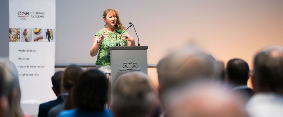 Staatssekretärin für Sport und Ehrenamt, Andrea Milz, bei der Kölner Sportrede 2023