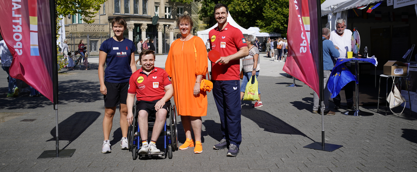 Nina Mittelham, Valentin Baus, Andrea Milz und Timo Boll