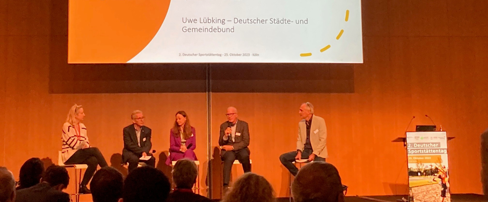 Eine Diskussion am 2. Deutschen Sportstättentag
