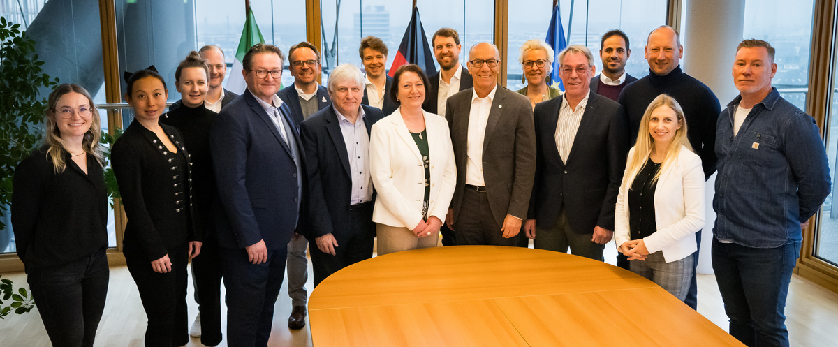 Die FISU Delegation zu Besuch im Sportland.NRW