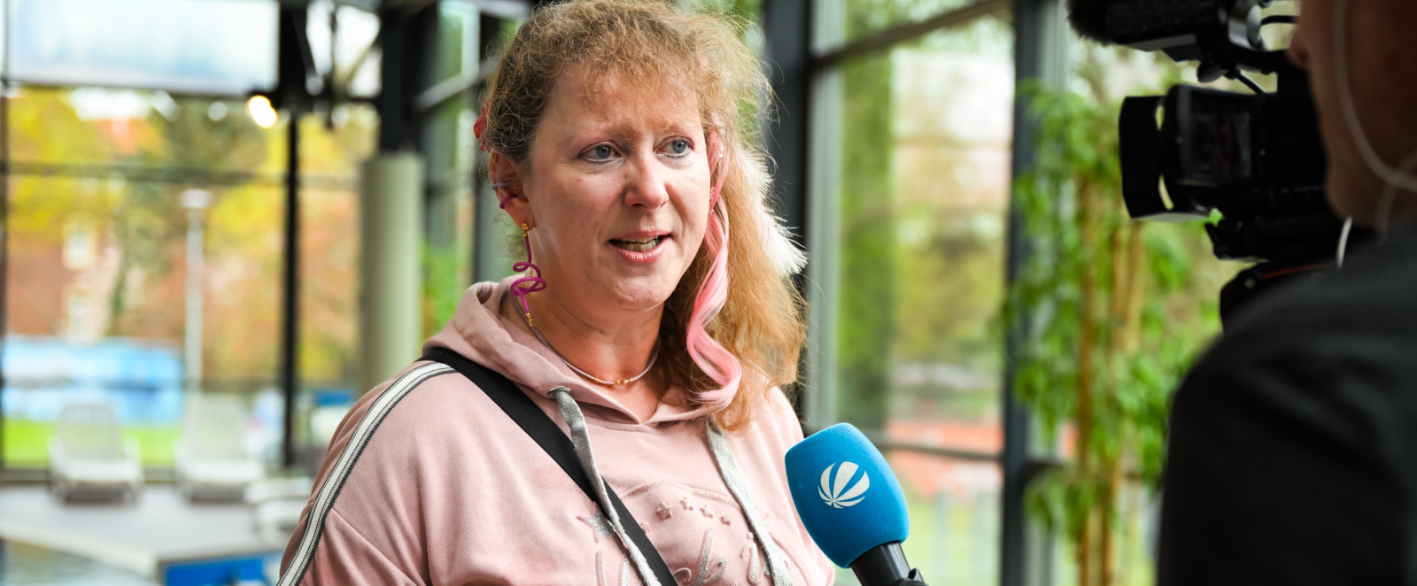 Staatssekretärin Andrea Milz wird interviewt