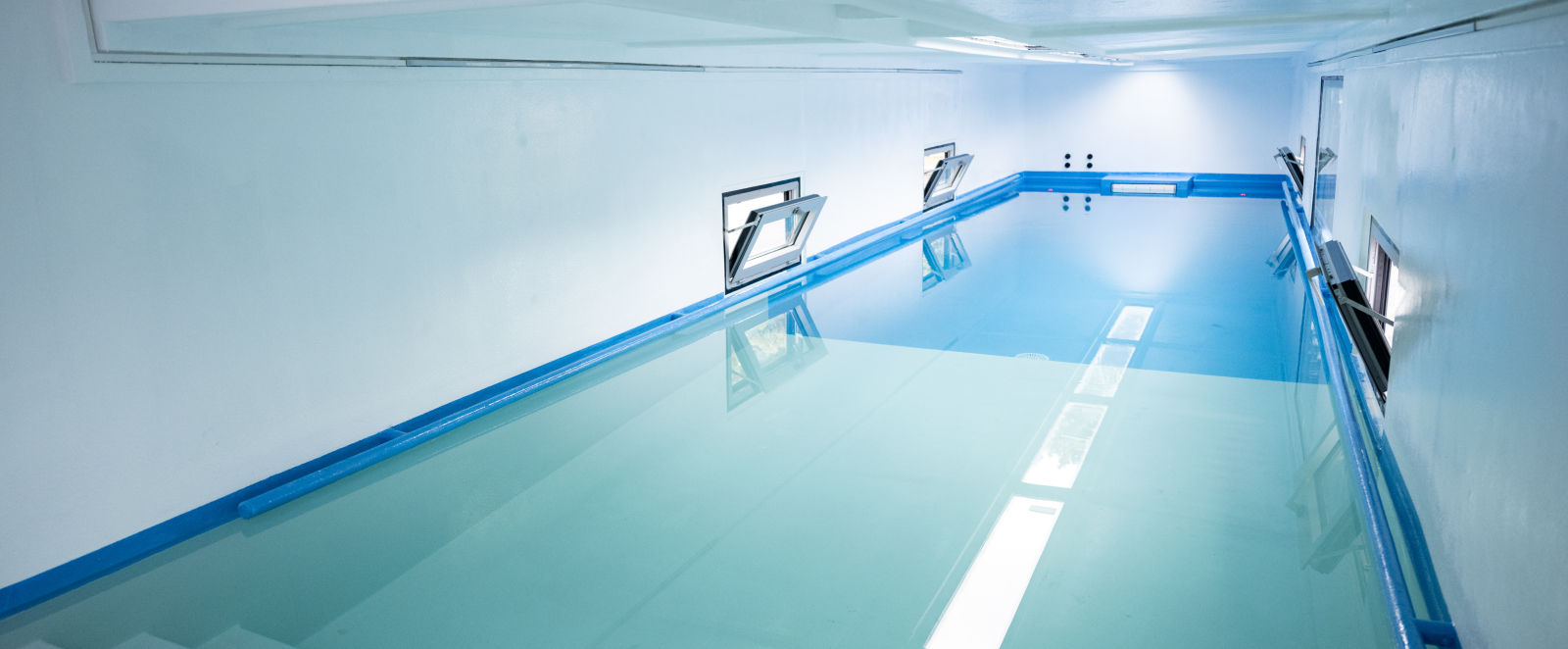 Der Schwimmcontainer von innen