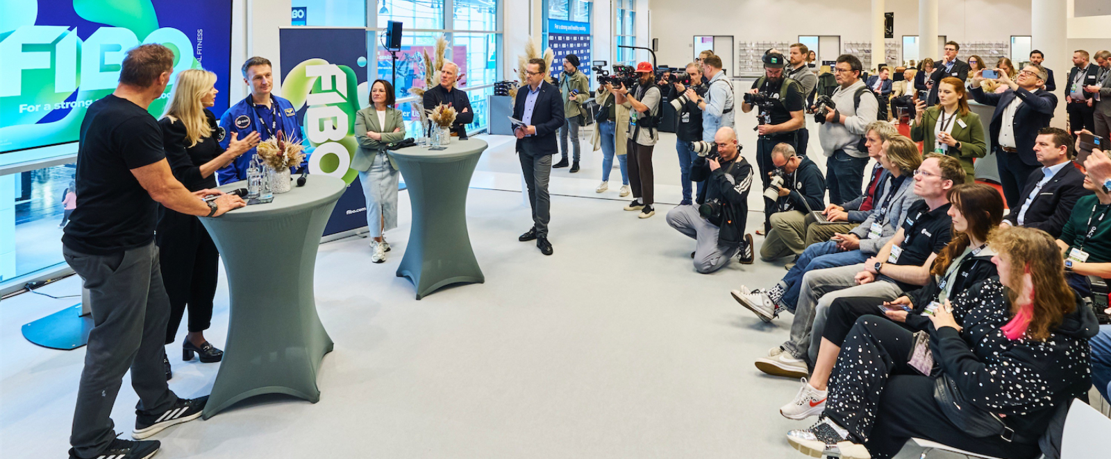 Blick vom Podium bei der Fibo mit Zuschauern 