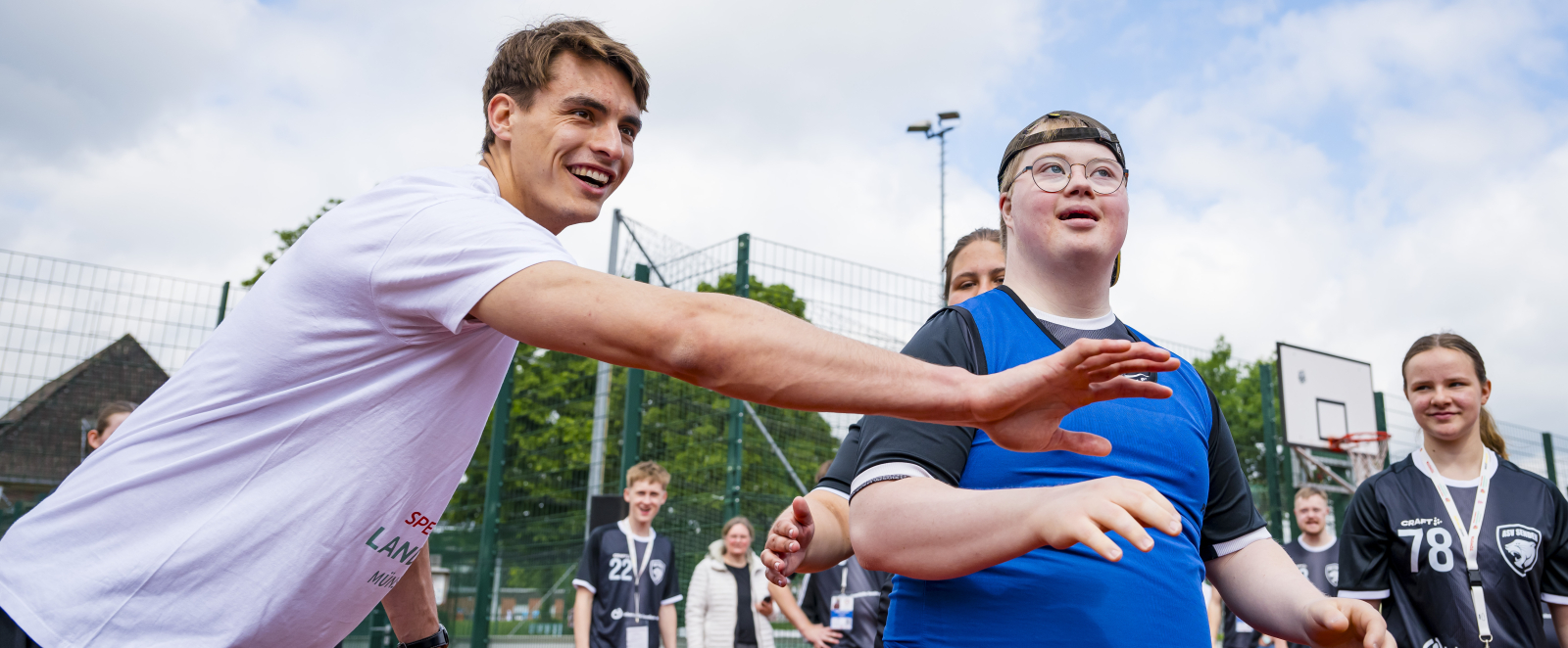 Ein Bild vom Sportplatz