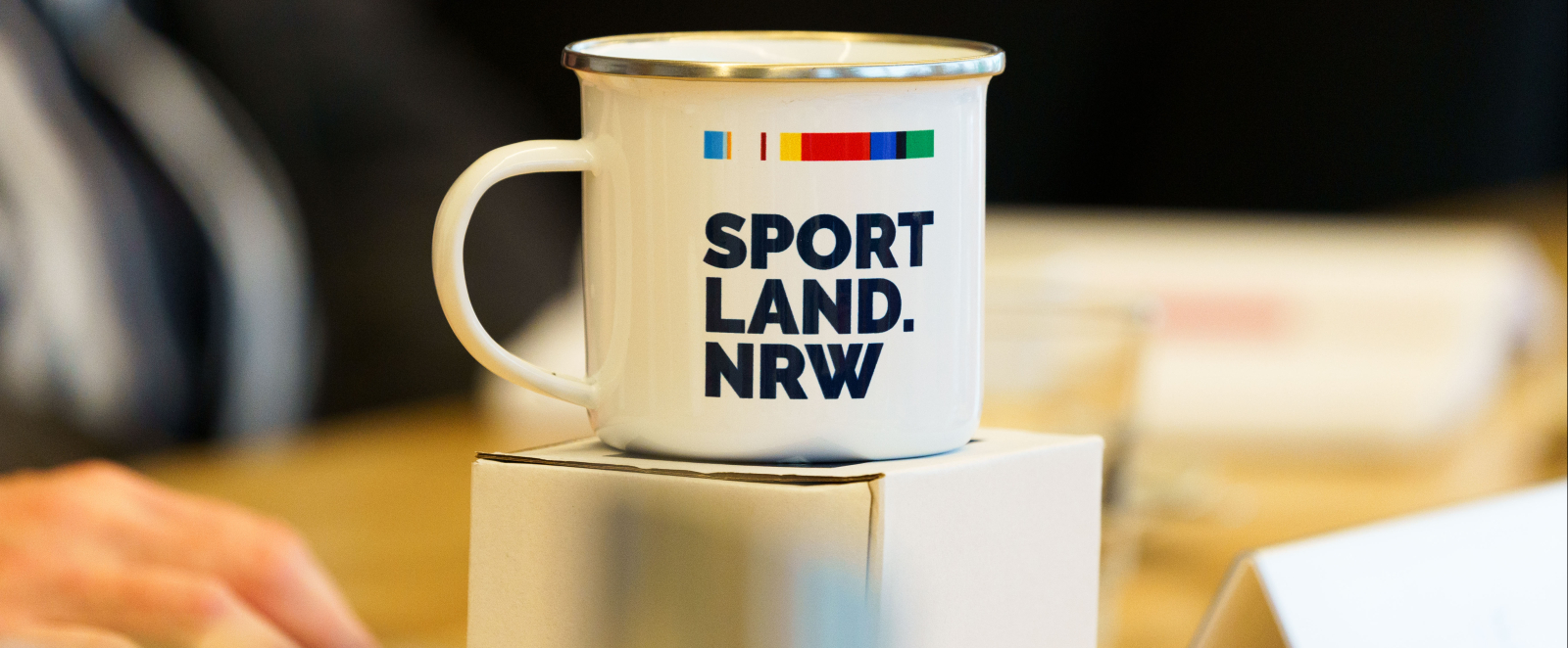 Sportland Tasse