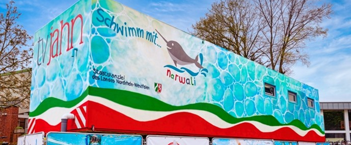 Ein narwali-Container von außen