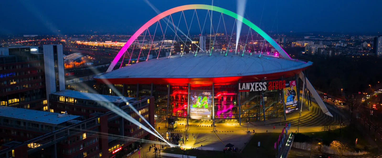 Illumination der LANXESS arena in Köln