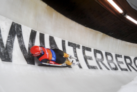 Skeletoni auf der Bahn in Winterberg