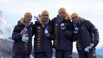 Viererbob bei der Medaillenvergabe