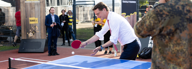 Ministerpräsident Hendrik Wüst besucht die Invictus Games 2023 In Düsseldorf